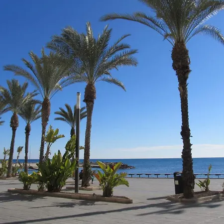 Апартаменти Tango Mango Apartment! Plaza 5 Min, Basen! Торрев'єха