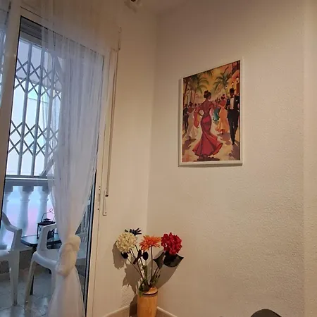 Apartamento Tango Mango Apartment! Plaza 5 Min, Basen! Torrevieja