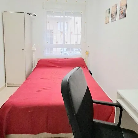 Tango Mango Apartment! Plaza 5 Min, Basen! דירה טורבייחה